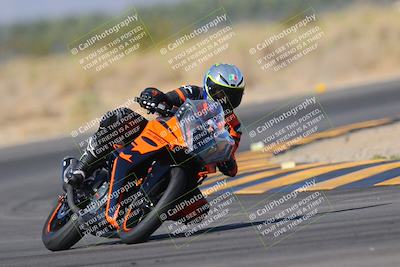 media/Nov-06-2023-Moto Forza (Mon) [[ce023d0744]]/3-Intermediate Group/Session 3 (Turn 16)/